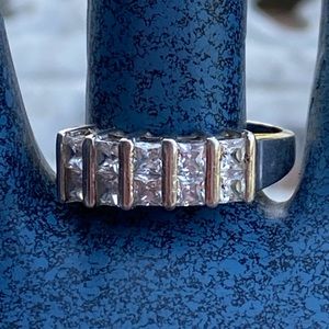 AAA Multi CZ bar band ring in .925 size 7.5